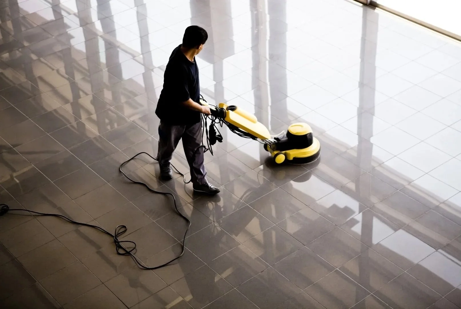 Industrial building cleaning (1)